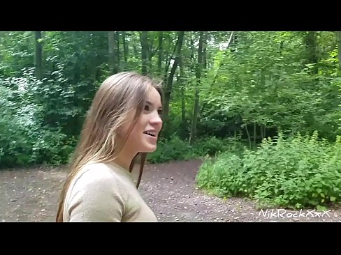 ❤️ Navrhol som Evelíne, aby sme si to rozdali na verejnom mieste! Povedala áno. Potom som ju jebala do zadku a vystriekala sa jej do úst. Potom sa vymočila. ️❌ Super porno na nás ❤